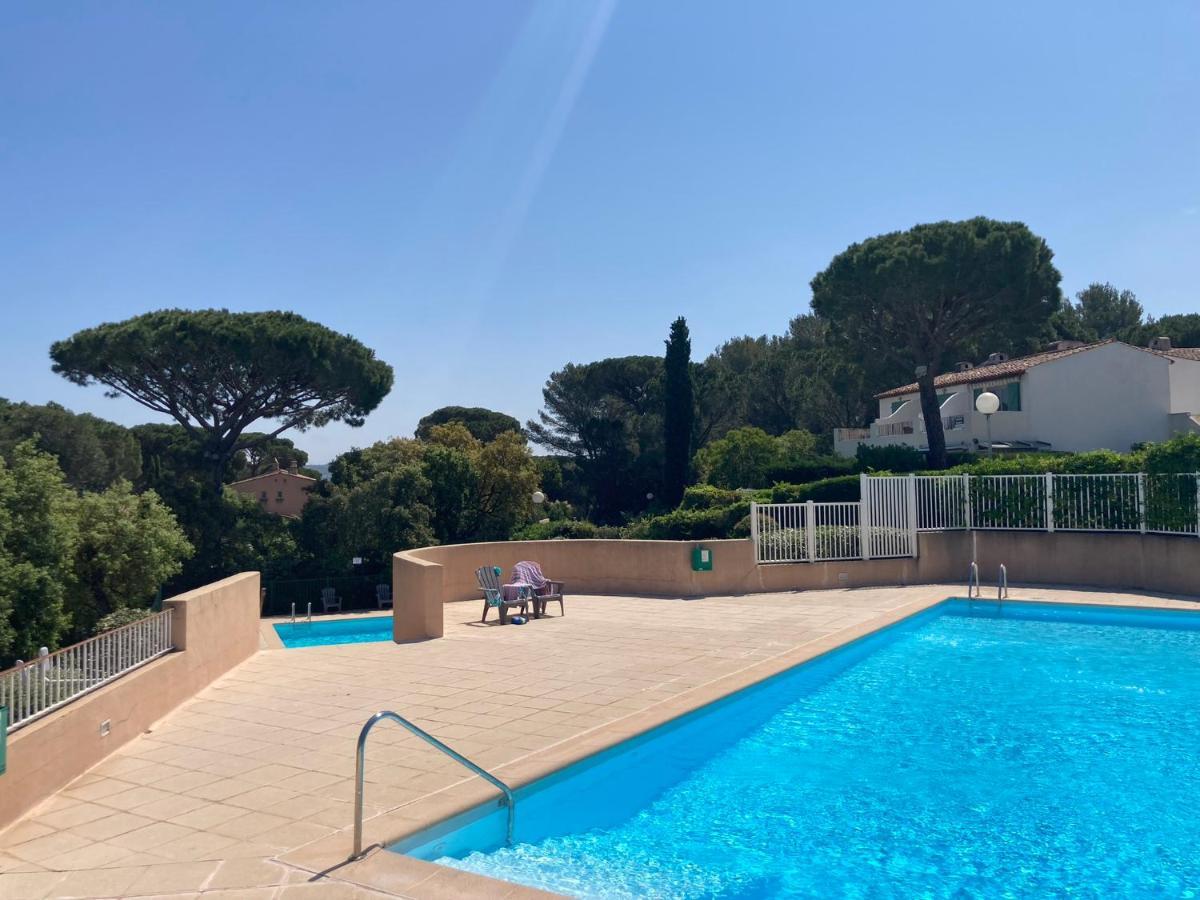 Appartement vue mer golfe de Saint-Tropez Cogolin Extérieur photo